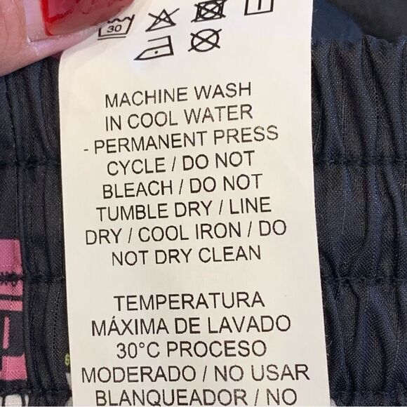 PUMA Brand LOVE Printed Men's Shorts Size Large - Picture 6 of 11